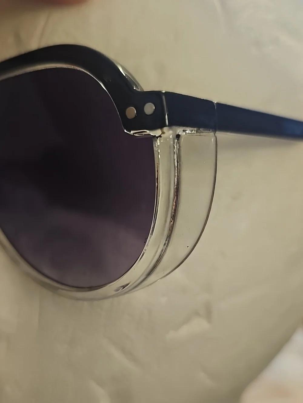 Retro Aviator Sunglasses in Black and‎ Purple. UV400 PROTECTION